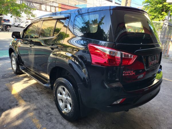 2019 Isuzu Mu-x 1.9 RZ4E Blue Power  A/T - Image 4