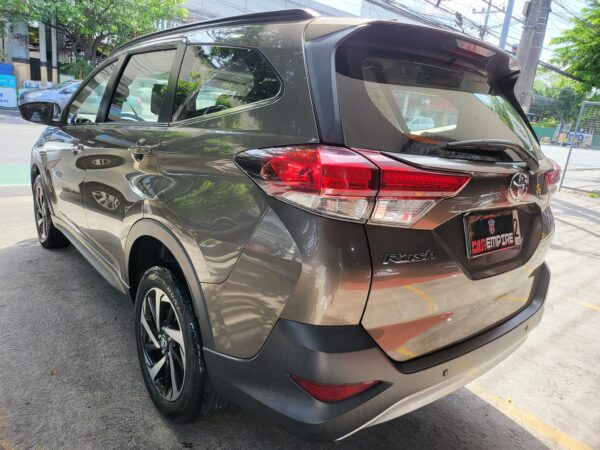 2019 Toyota Rush 1.5 G 40K KM Casa Maintained A/T - Image 4