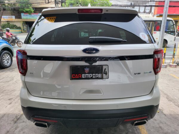 2017 Ford Explorer 3.5 S W/Sunroof 4x4 A/T - Image 5