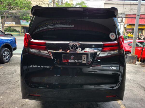 2018 Toyota Alphard 3.5 20K KM A/T - Image 5