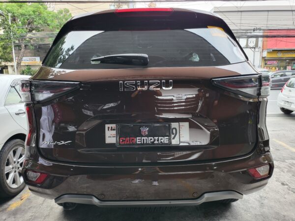 2023 Isuzu MU-X 3.0 LS-A Save 600K From Brand New A/T - Image 5