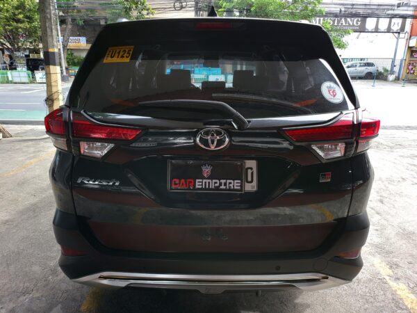 2023 Toyota Rush 1.5 GRS 20K KM A/T - Image 5