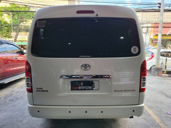 2016 Toyota Hiace Super Grandia 2.5 A/T - Image 5