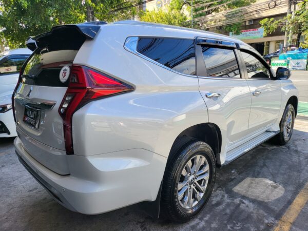 2023 Mitsubishi Montero Sport 2.4 GLS 15K KM A/T - Image 6