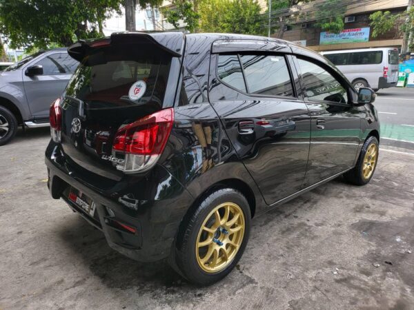 2017 Toyota Wigo 1.0G M/T - Image 6