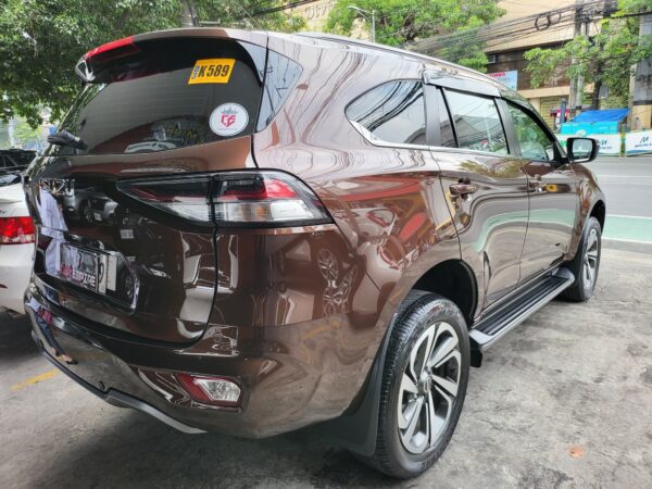 2023 Isuzu MU-X 3.0 LS-A Save 600K From Brand New A/T - Image 6