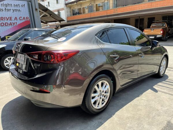 2016 Mazda 3 1.5 Skyactiv 25K KM A/T - Image 6