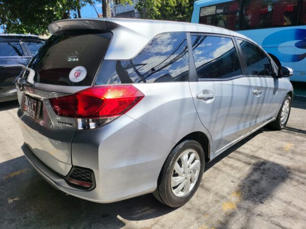 2017 Honda Mobilio 1.5 V A/T - Image 6