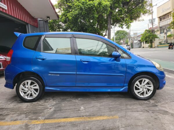 2005 Honda Jazz 1.5 Vtec A/T - Image 7