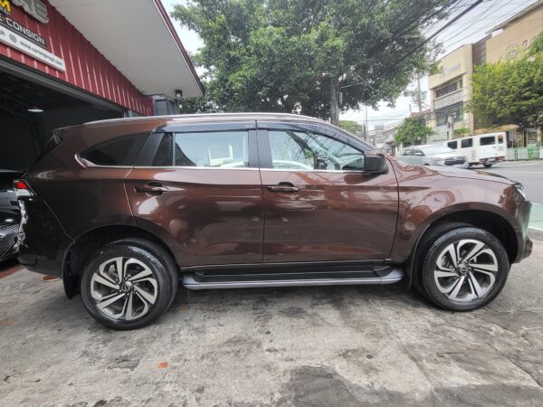 2023 Isuzu MU-X 3.0 LS-A Save 600K From Brand New A/T - Image 7