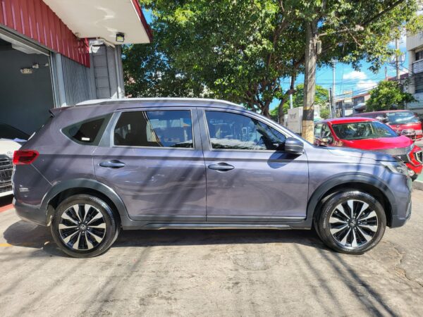 2023 Honda BR-V 1.5 S 10K KM A/T - Image 7