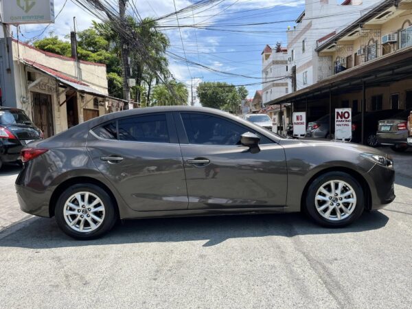 2016 Mazda 3 1.5 Skyactiv 25K KM A/T - Image 7