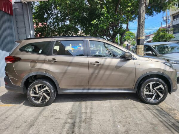 2019 Toyota Rush 1.5 G 40K KM Casa Maintained A/T - Image 7