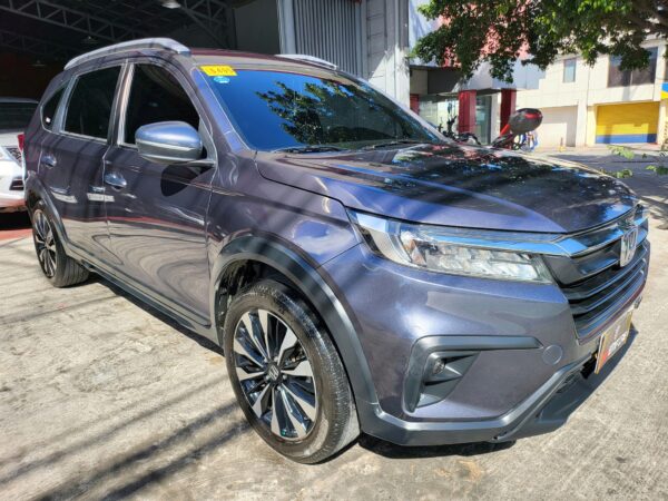 2023 Honda BR-V 1.5 S 10K KM A/T - Image 8