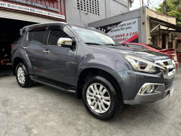 2018 Isuzu MU-X 3.0 Blue Power A/T - Image 8