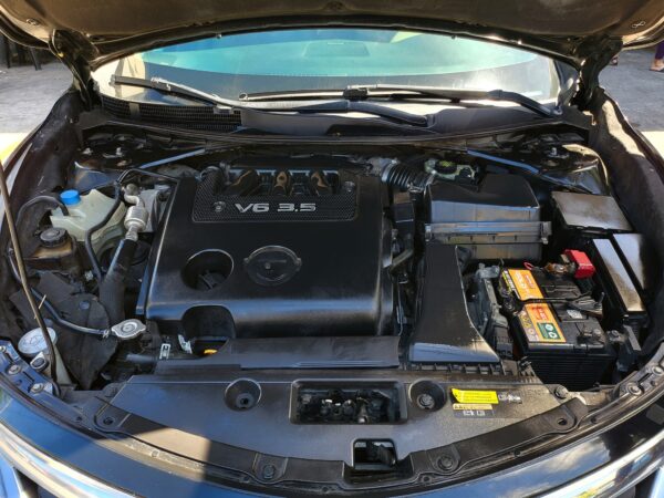 2015 Nissan Altima 3.5 CVT A/T - Image 9