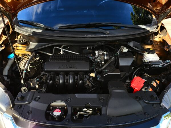 2020 Honda Br-v 1.5 V A/T - Image 9