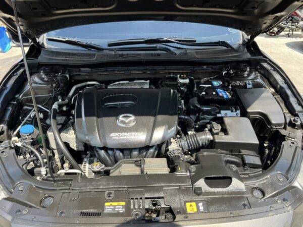 2016 Mazda 3 1.5 Skyactiv 25K KM A/T - Image 9