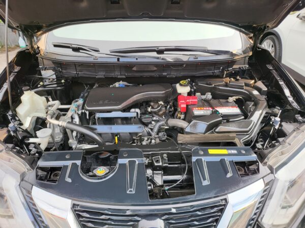 2018 Nissan X-Trail 2.0 CVT 30K KM A/T - Image 10