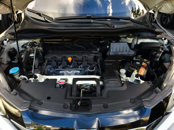 2015  Honda HR-V 1.8 E A/T - Image 9