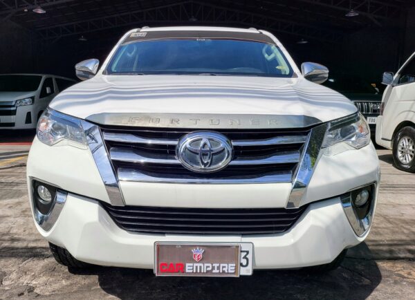 2018 Toyota Fortuner 2.4 G Diesel M/T - Image 2