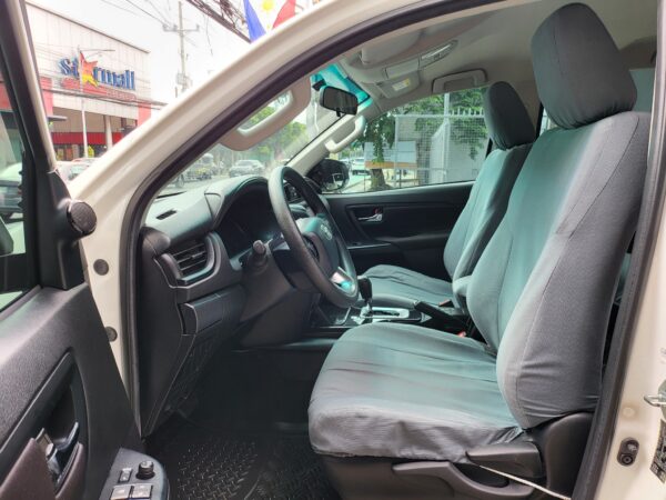 2023 Toyota Fortuner 2.4 G Diesel 20K KM A/T - Image 10
