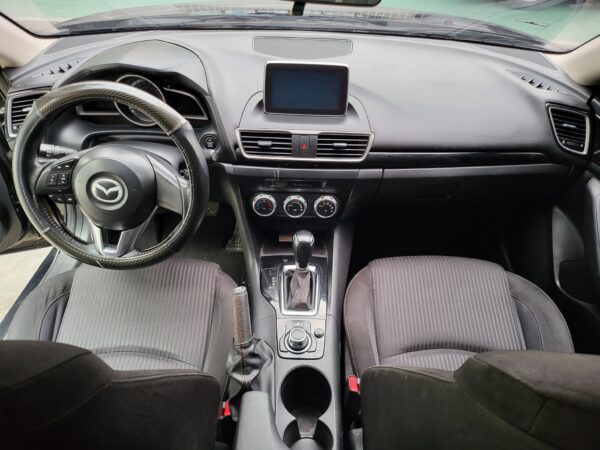 2016 Mazda 3 Hatchback 1.5 Skyactiv A/T - Image 10