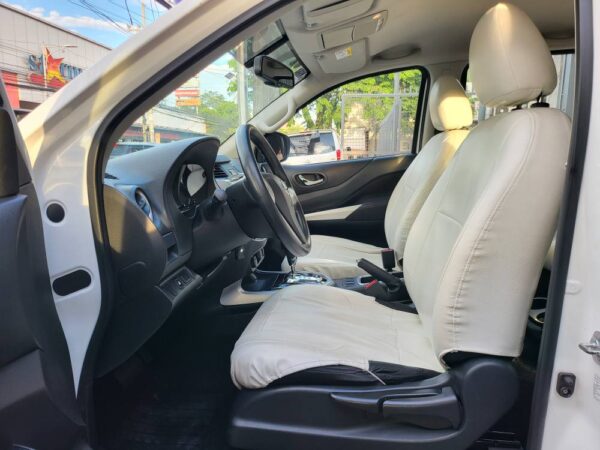 2018 Nissan Navara 2.5 EL A/T - Image 10