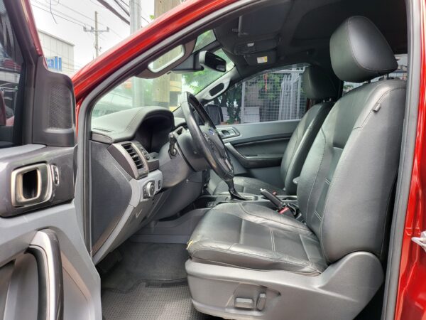 2017 Ford Everest 2.2 Titanium Plus W/Sunroof A/T - Image 10