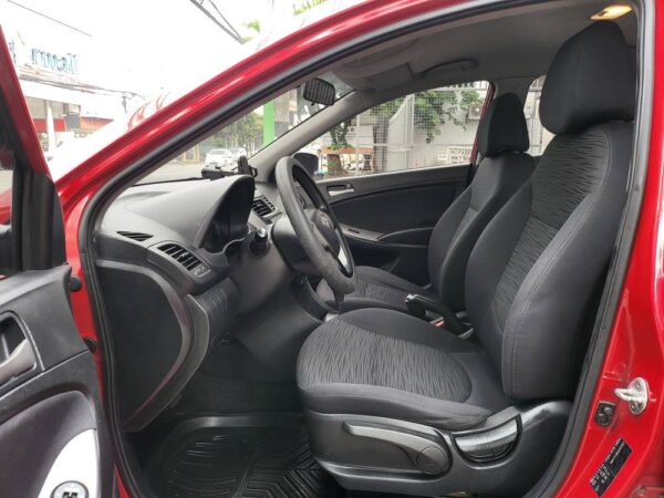 2016 Hyundai Accent 1.4 GL A/T - Image 10