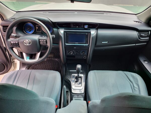 2023 Toyota Fortuner 2.4 G Diesel 20K KM A/T - Image 11