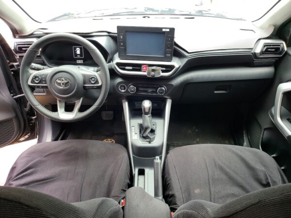 2023 Toyota Raize 1.2 G 20K KM Casa Maintained A/T - Image 11