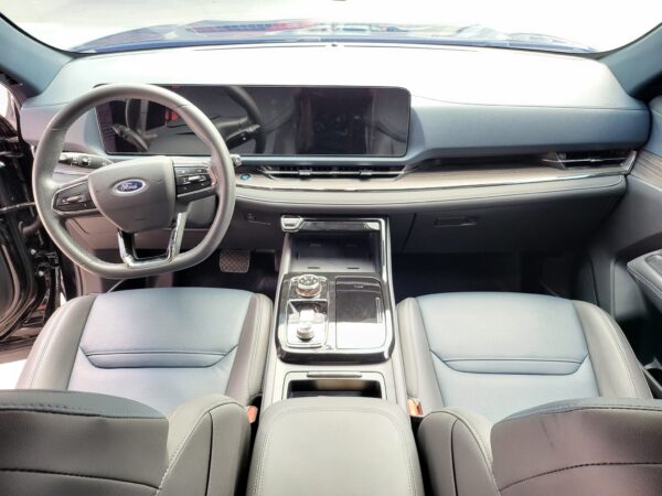 2024 Ford Territory 1.5 Titanium A/T - Image 11