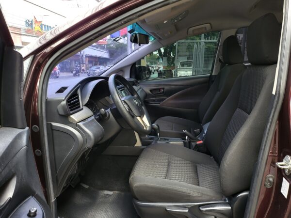2019 Toyota Innova 2.8 E Diesel A/T - Image 11