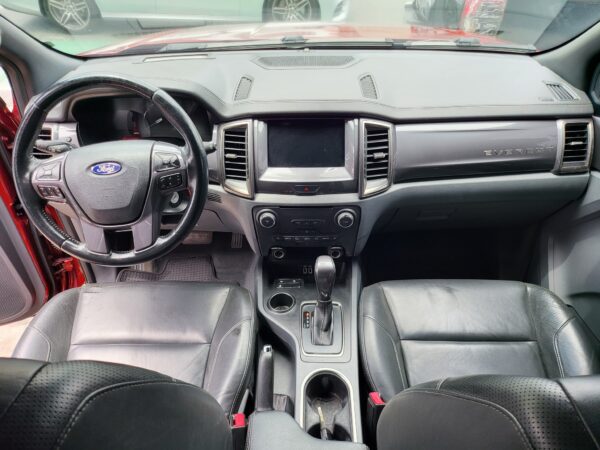 2017 Ford Everest 2.2 Titanium Plus W/Sunroof A/T - Image 11