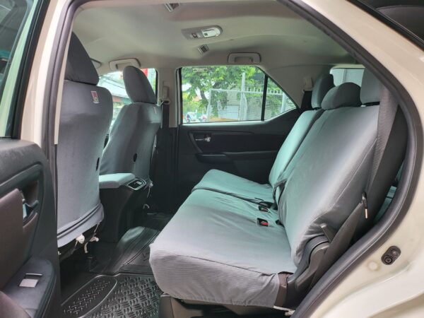 2023 Toyota Fortuner 2.4 G Diesel 20K KM A/T - Image 12