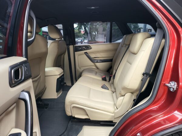 2016 Ford Everest 2.2 Titanium A/T - Image 12