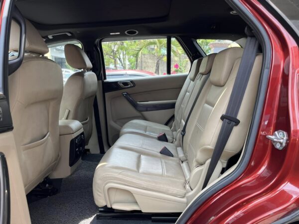 2017 Ford Everest 2.2 Titanium Plus W/Sunroof A/T - Image 12