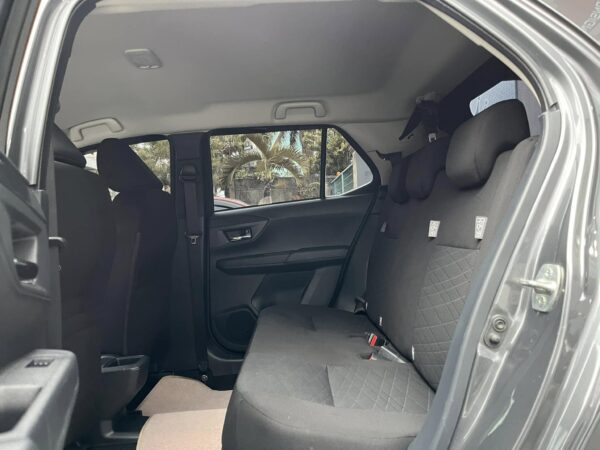 2024 Toyota Wigo 1.0 G A/T - Image 12