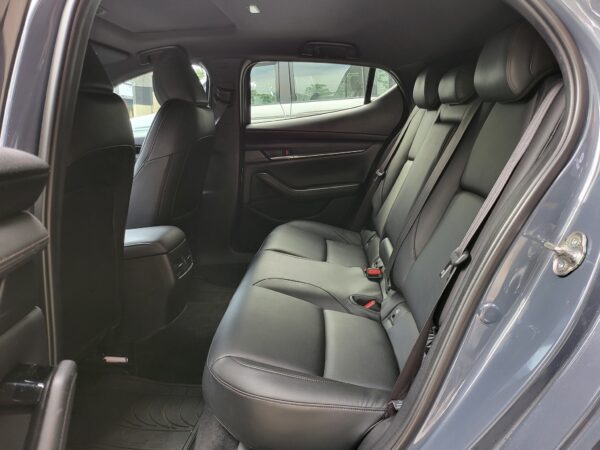 2020 Mazda 3 Hatchback 1.5 Skyactiv W/Sunroof A/T - Image 12