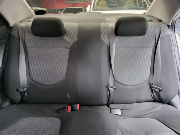 2019 Hyundai Reina 1.4 GL A/T - Image 13