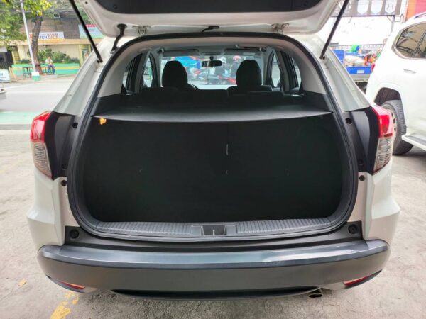 2021 Honda HR-V 1.8 RS A/T - Image 14