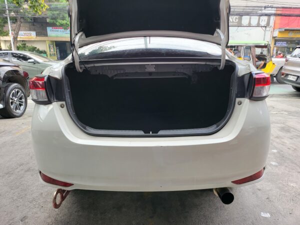 2019 Toyota Vios 1.3 J M/T - Image 14