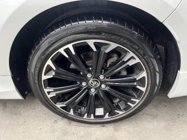 2023 Toyota Corolla Altis 1.6 GR-S A/T - Image 15