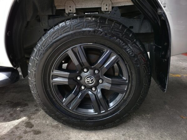 2021 Toyota Hilux 2.4 G A/T - Image 15