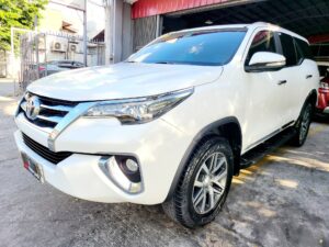2016 Toyota Fortuner 2.4 V Pearl White A/T