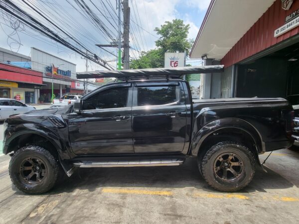 2017 Ford Ranger 3.2 Wildtrak 4x4 Loaded Worth 400K Raptor Look A/T - Image 3