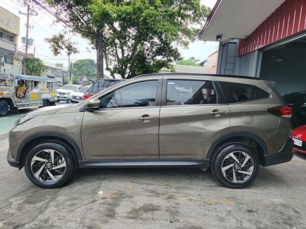 2020 Toyota Rush 1.5 G Casa Maintained A/T - Image 3