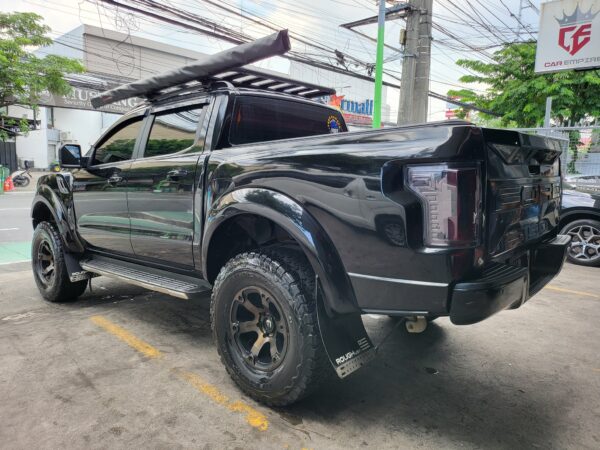 2017 Ford Ranger 3.2 Wildtrak 4x4 Loaded Worth 400K Raptor Look A/T - Image 4