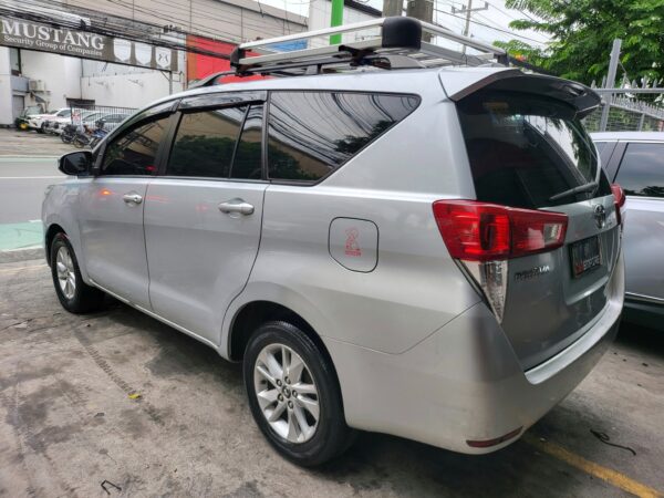 2017 Toyota Innova 2.8 E Diesel A/T - Image 4